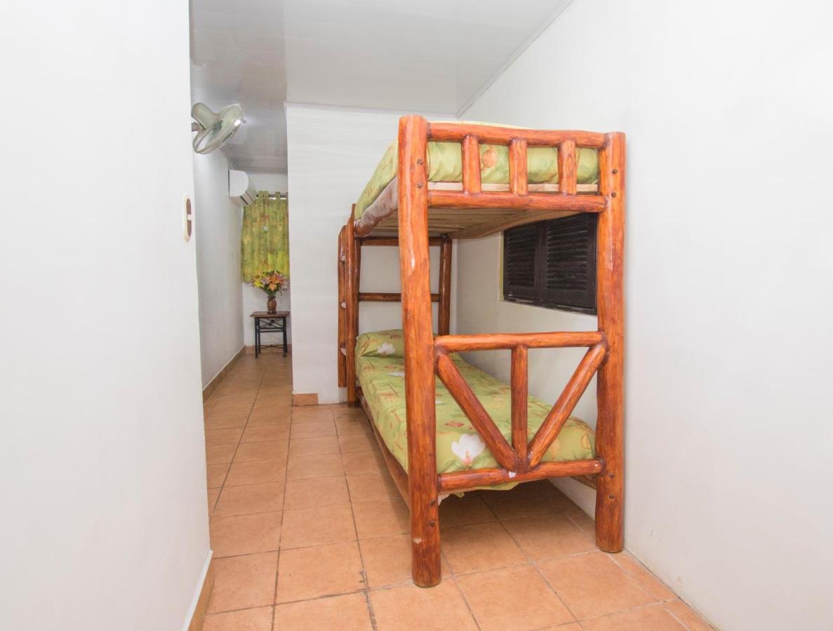 Oceanfront Hotel Verde Mar Direct Access To The Beach Manuel Antonio Esterno foto